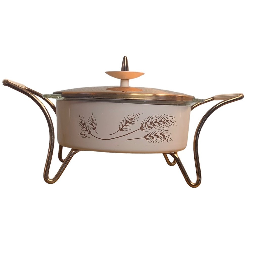Vintage Pink Metal 595 Pyrex Casserole Copper Wheat Design